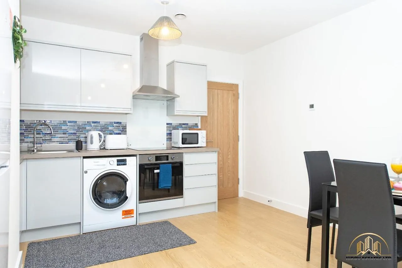 Zeus Apartment - The Thunder Of Town Southampton 0*,  United Kingdom
