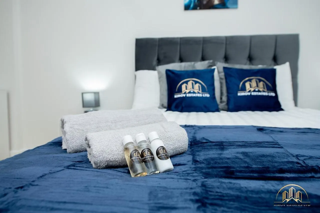 Zeus Apartment - The Thunder Of Town Southampton 0*,  United Kingdom