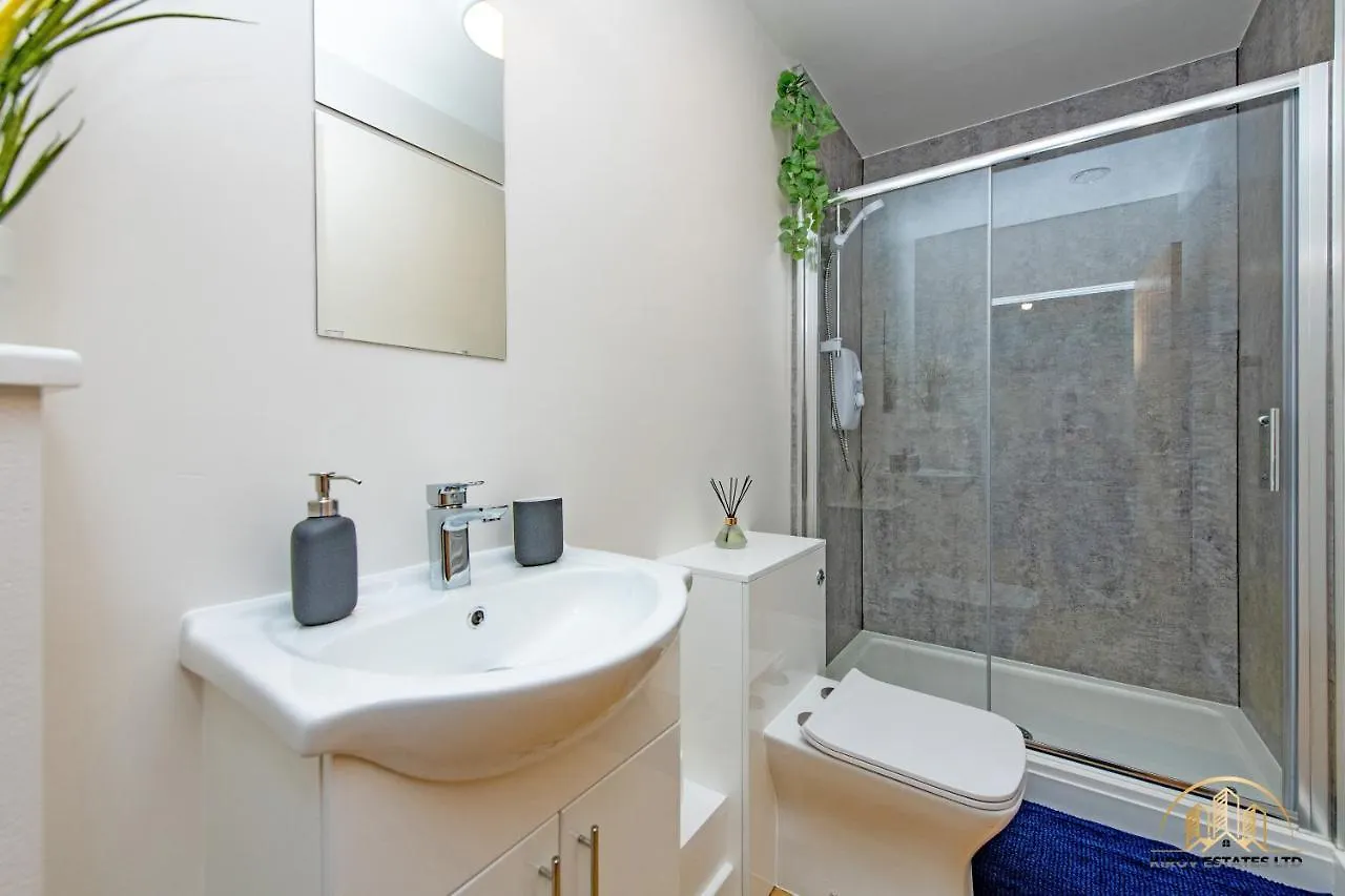 Zeus Apartment - The Thunder Of Town Southampton